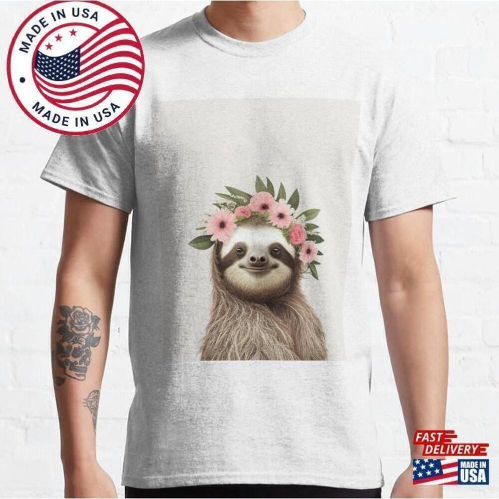Cute Sloth Flower Crown Kids Nursery Decor Sweet Graphic T-Shirt